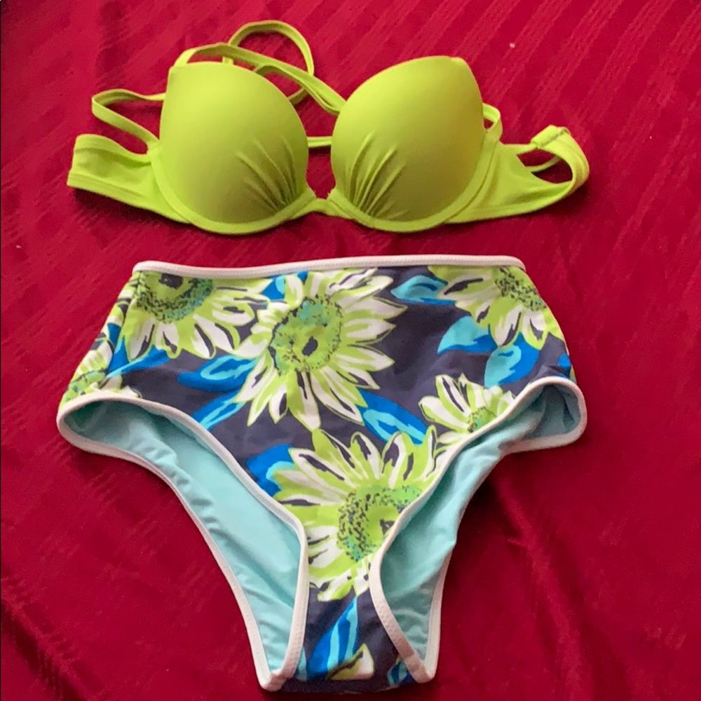 High waisted bikini